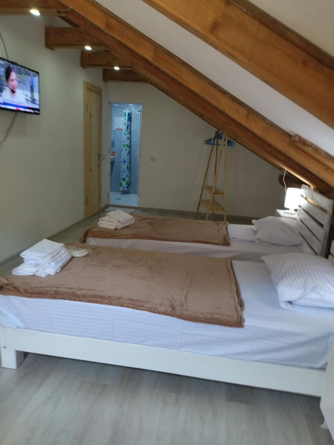 Hotel Alismereti Zekari Ngoại thất bức ảnh